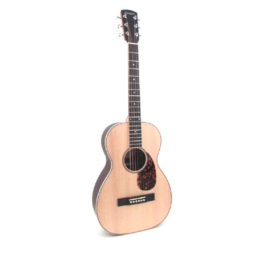 Larrivée Guitars - Products